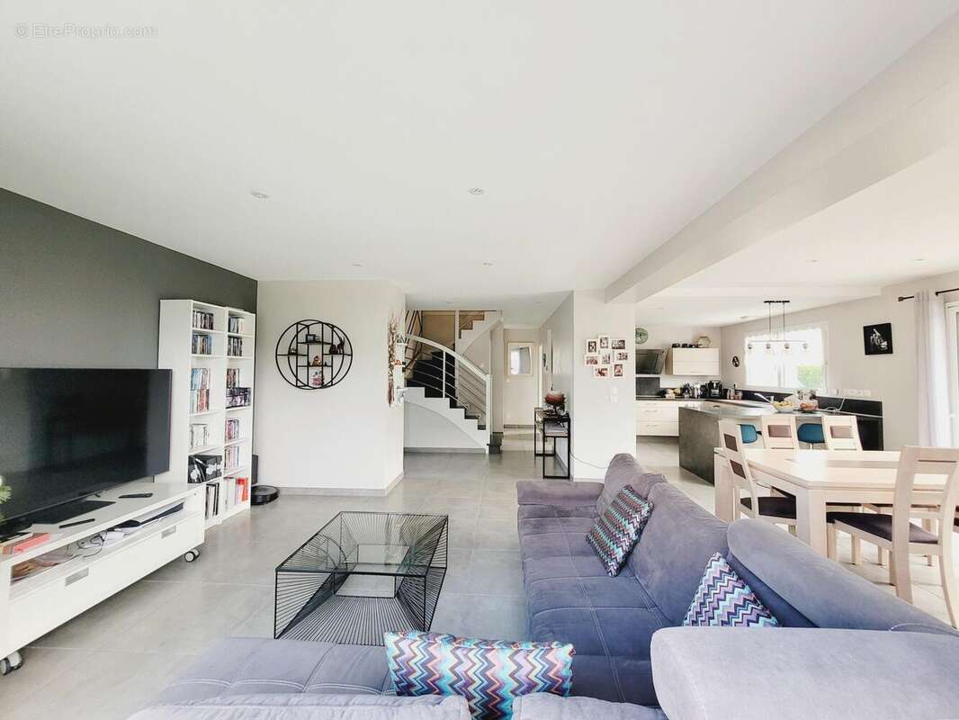 Photo 3 - Maison à LAIZE-LA-VILLE