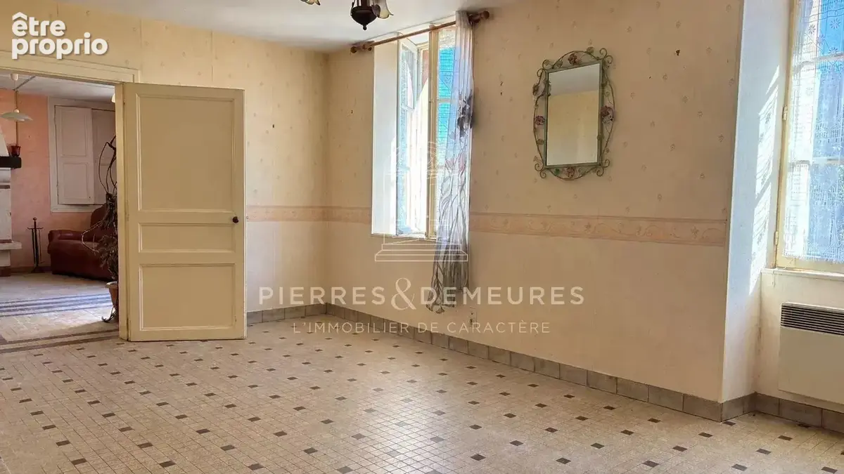 Fermette sur 1 hectare et plus possiblement - photo 7