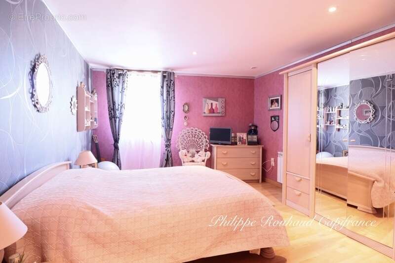 Maison à PUY-DE-SERRE