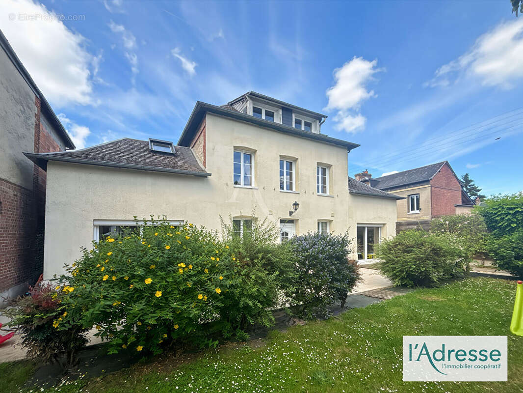 Maison à FLEURY-SUR-ANDELLE