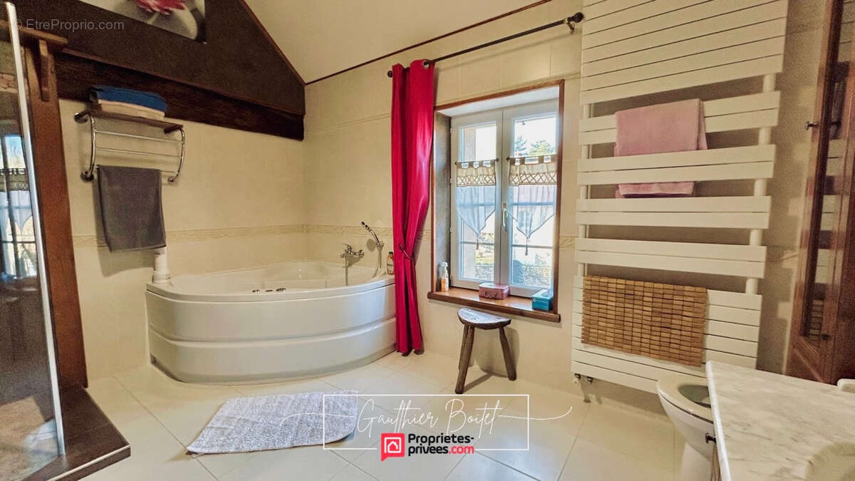 Maison à COULOMMIERS