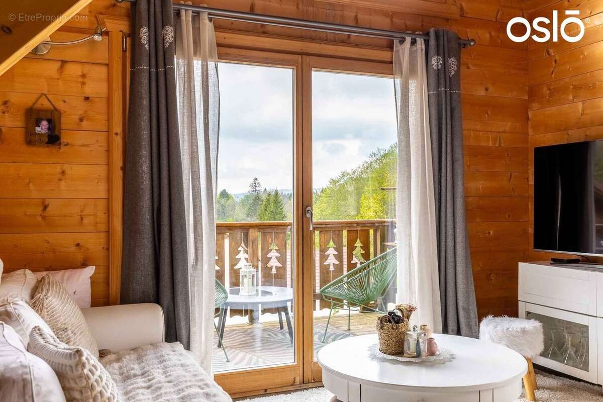 Maison à LES ROUSSES