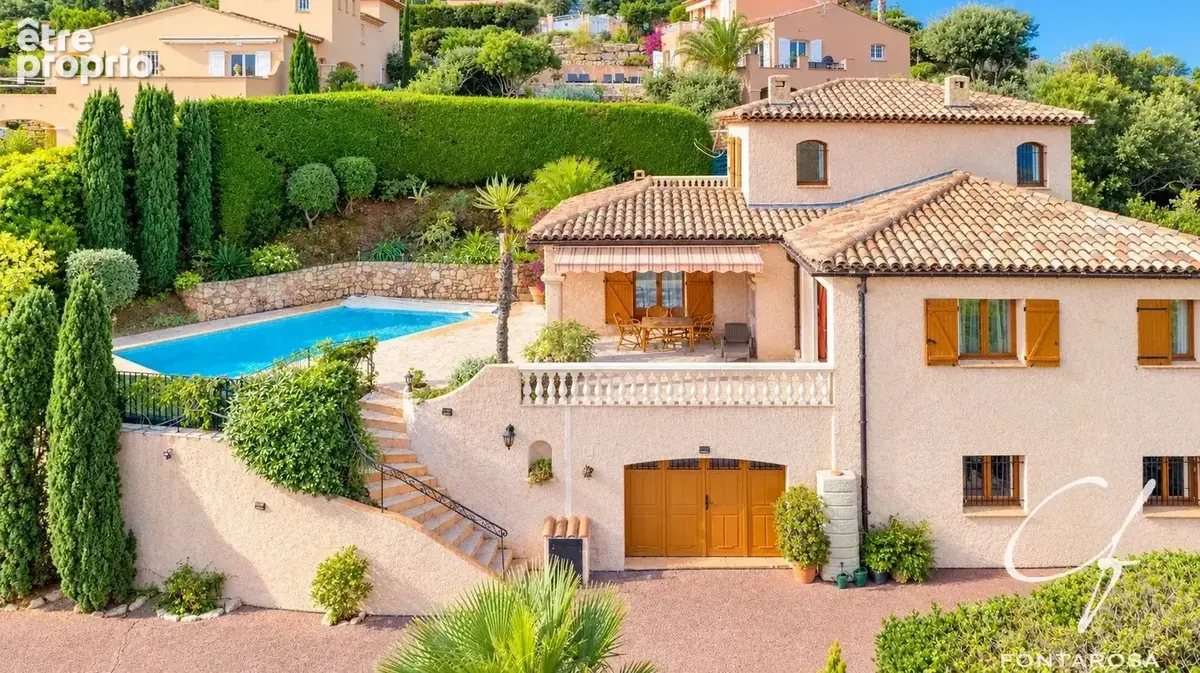 Villa provençale avec vue mer – Les Issambres - 5 pièces - photo 3