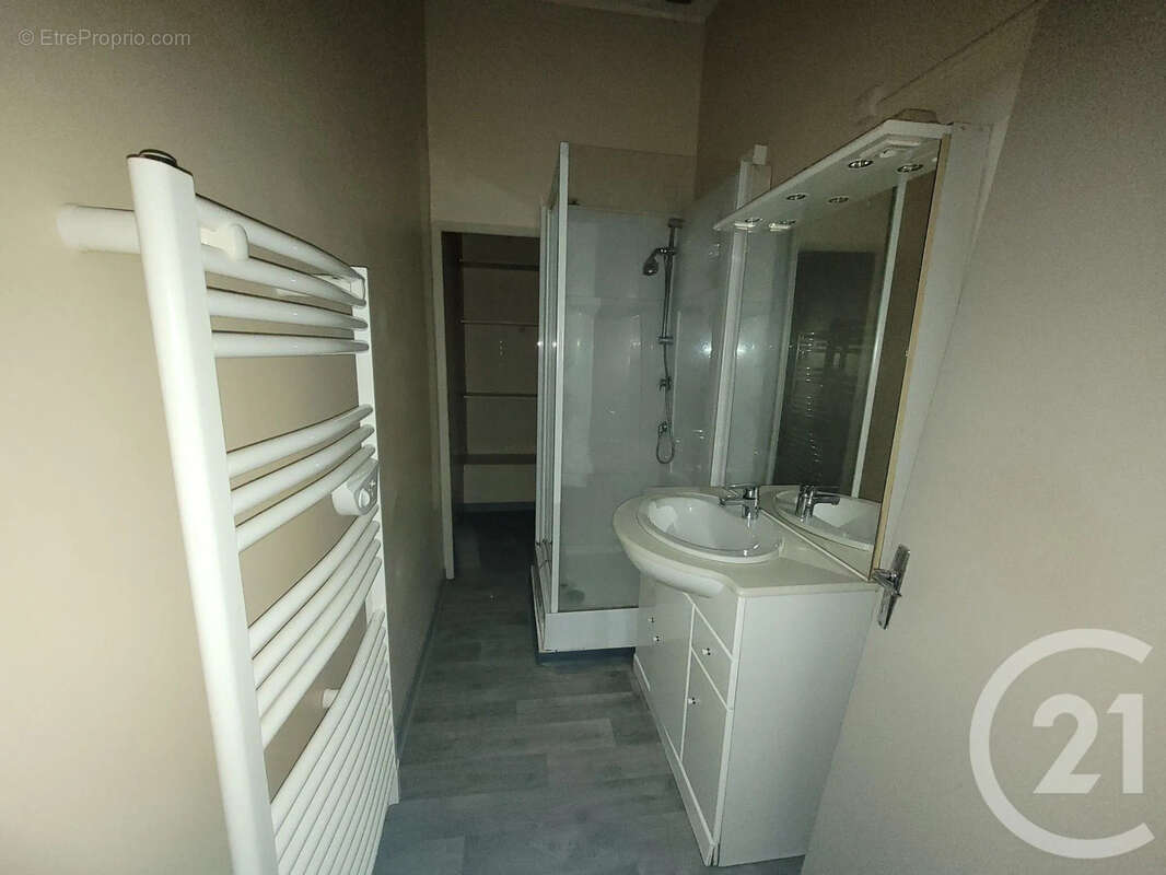Appartement 62 m² à Gaillac  - photo 8