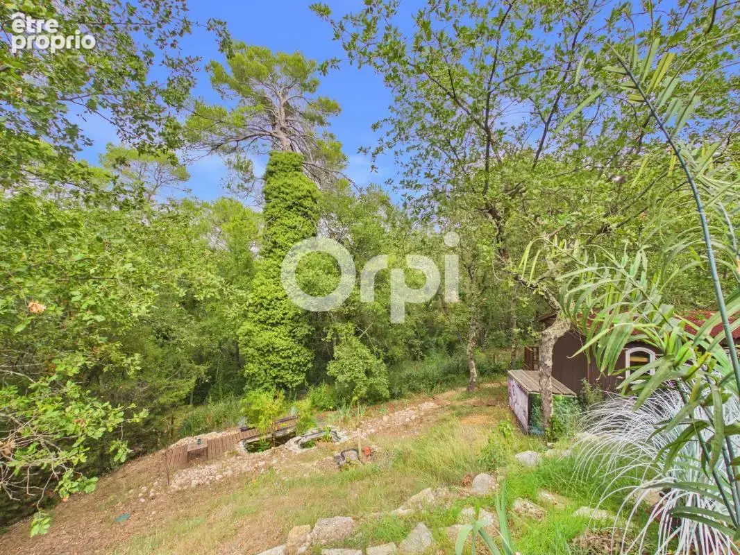 Plain pied - calme - jardin - proche village - photo 7