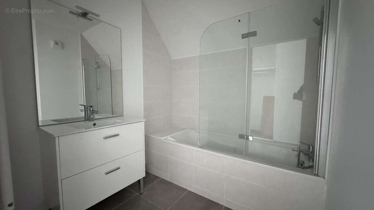 Appartement à TINQUEUX