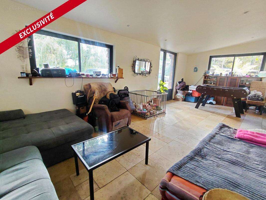 Maison à LE MELE-SUR-SARTHE