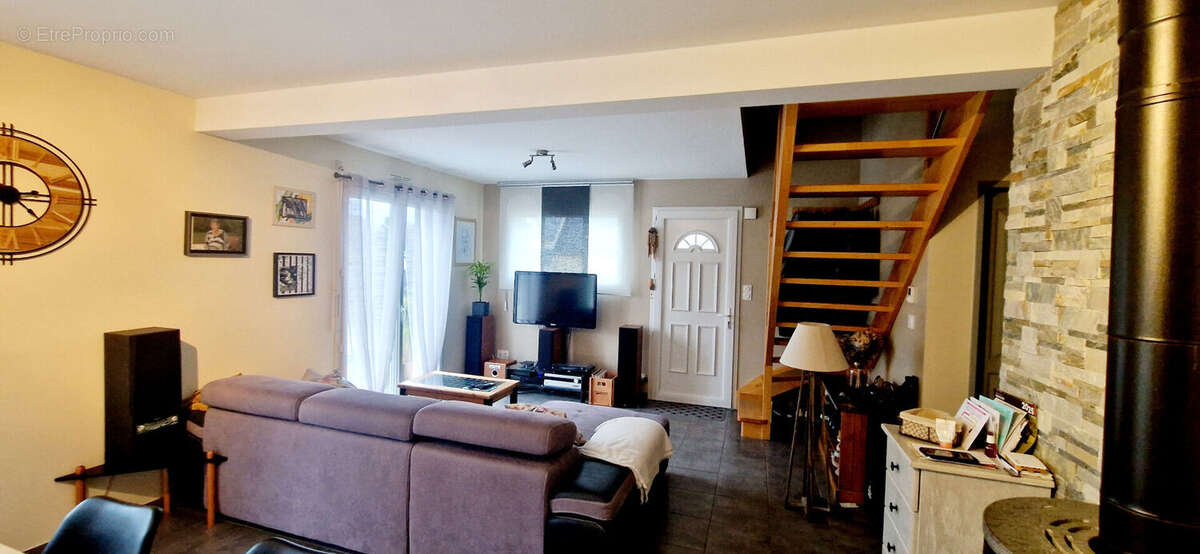 Maison à MINIAC-MORVAN