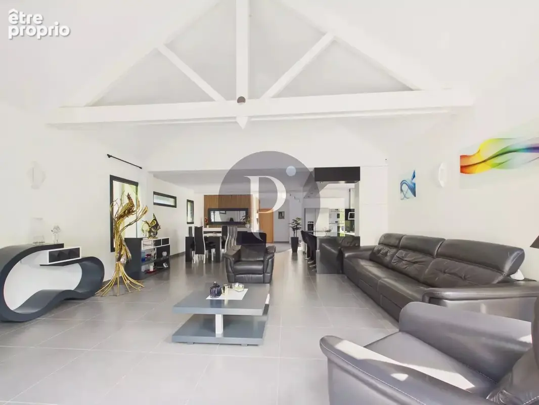 Exclusivité - propriété 8 pièces - réception 85 m² - 5 chambres -terrain 660 m² - photo 9