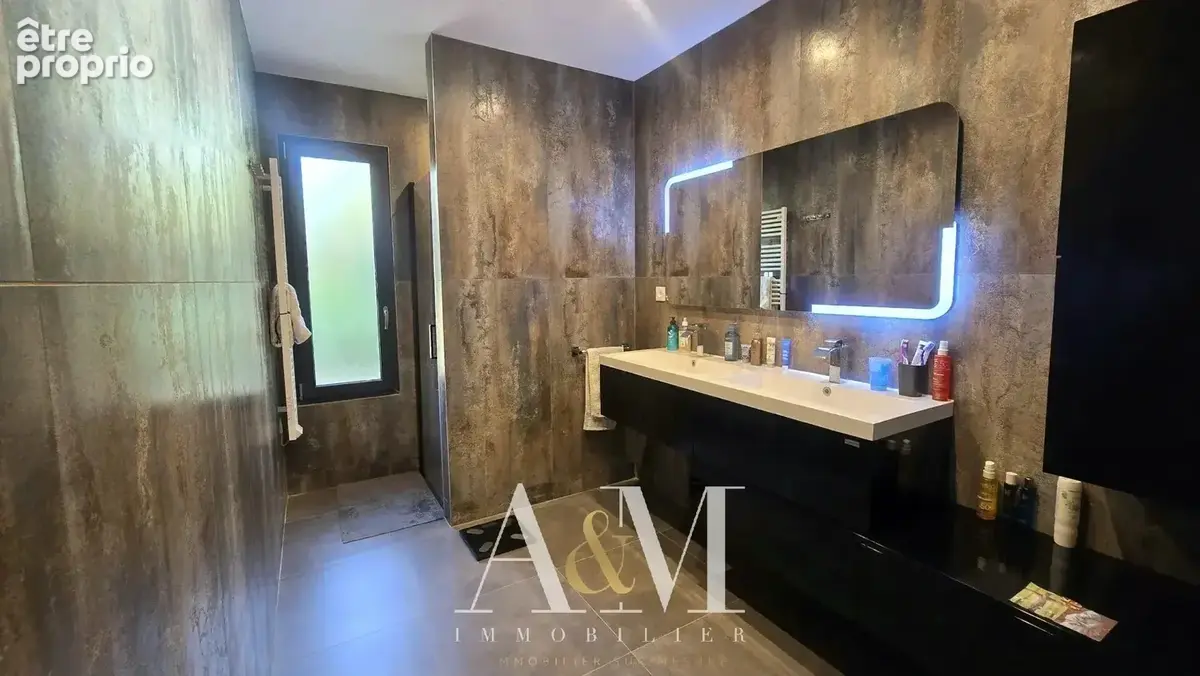 Villa contemporaine de 175 m² sur 3 000 m² de terrain – Prestations haut de gamme à finaliser - photo 9