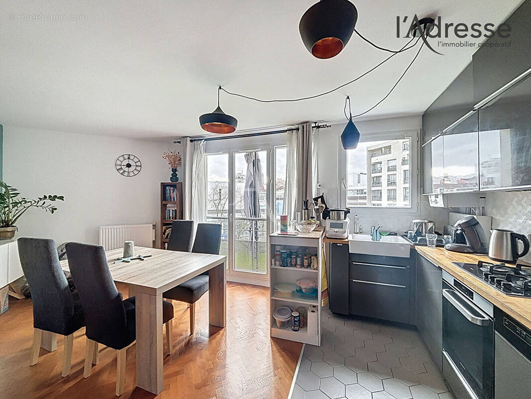 Appartement à SURESNES