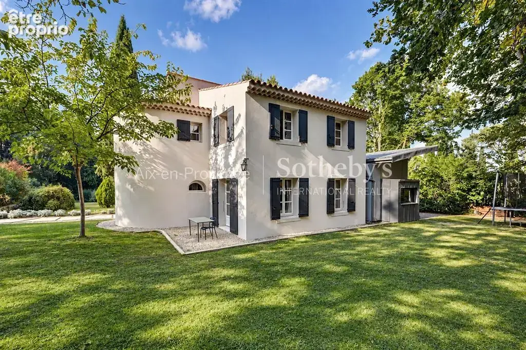 Élégante propriété familiale de 6 suites avec maison d’amis, piscine et dépendances – proche écoles - photo 8