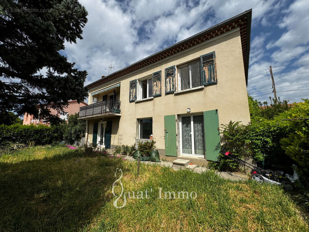 Maison de charme avec beaux volumes et fort potentiel - photo 5