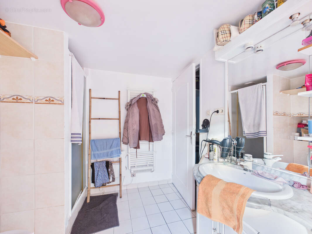 Maison à SARTROUVILLE