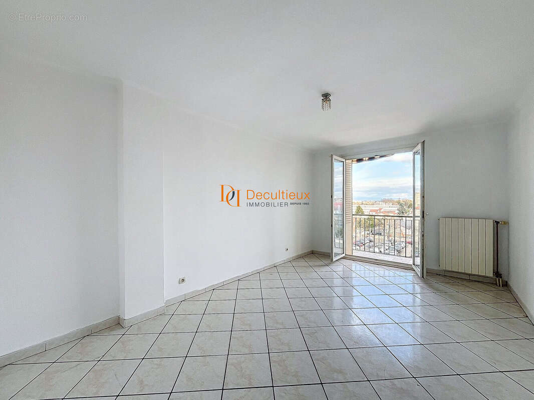 Appartement à VILLEURBANNE
