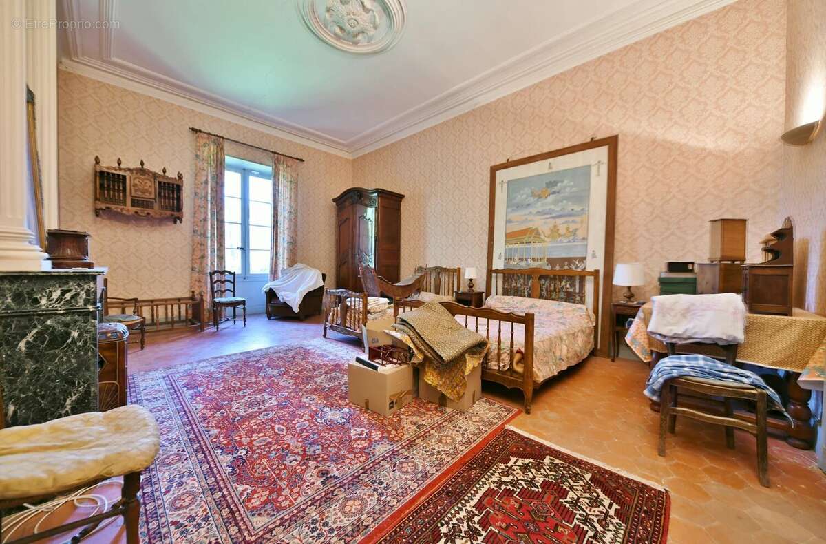 Appartement à UZES