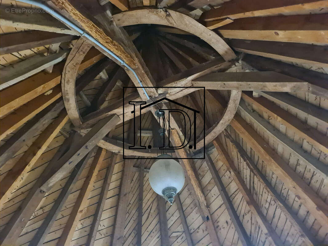 MAISON Principale charpente Hall - Maison à PRIGONRIEUX