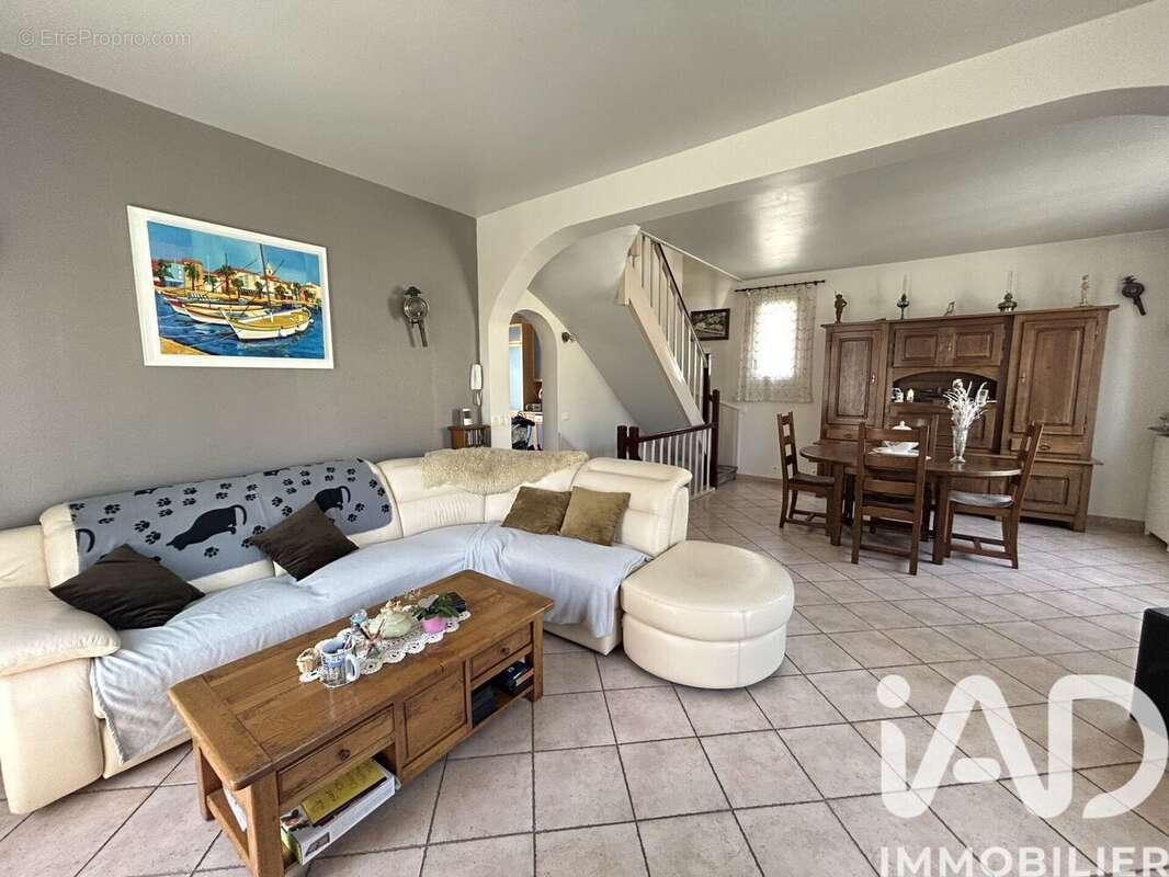 Photo 3 - Maison à LIVRY-GARGAN