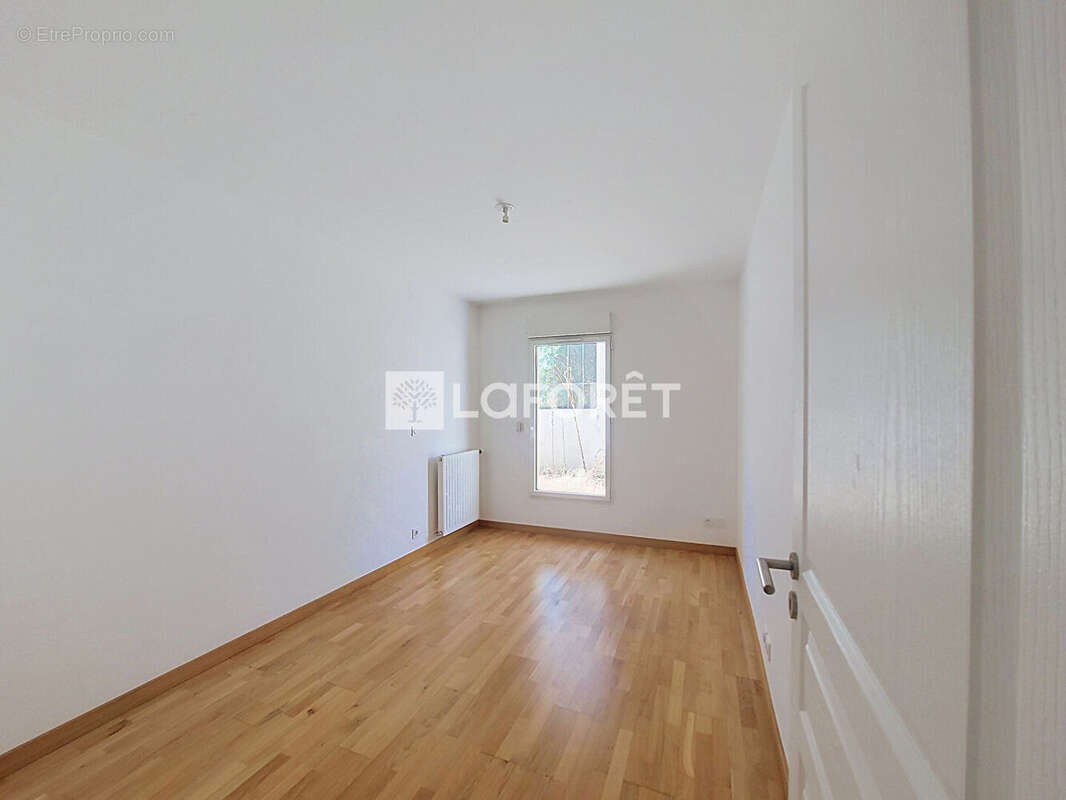 Appartement Caluire Et Cuire 4 pièce(s) 80 m2 - photo 4