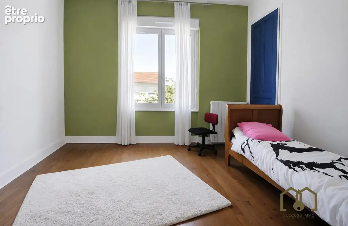 Maison 91 m² à Lyon-8e  - photo 4