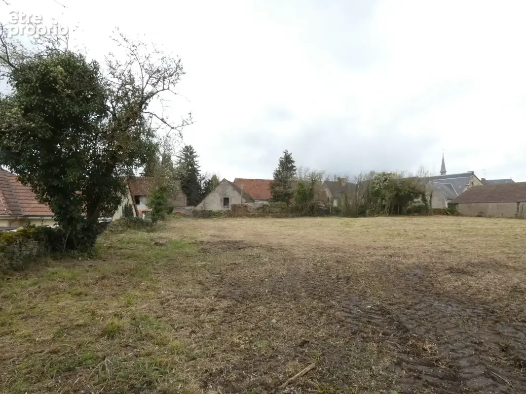Terrain 1830 m² à Jarnages  - photo 4