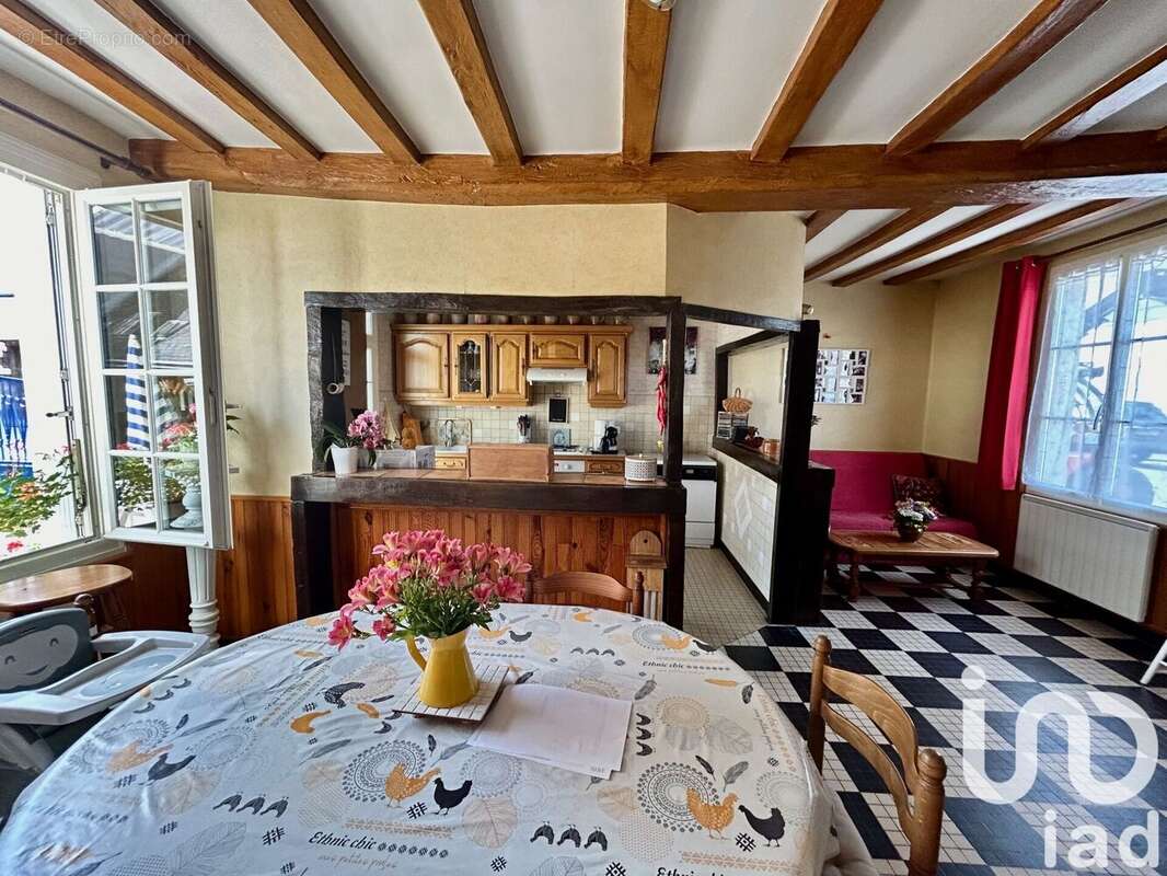 Photo 5 - Maison à ALLONNES