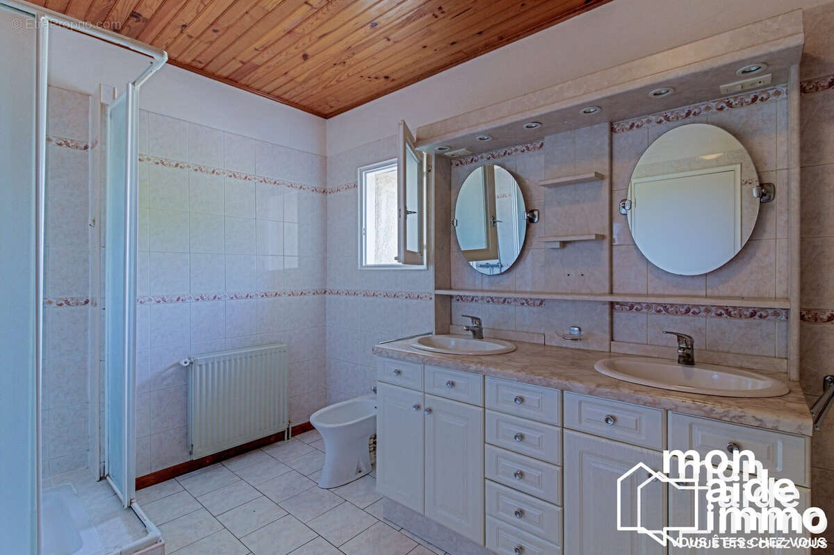 Maison à CASTELJALOUX