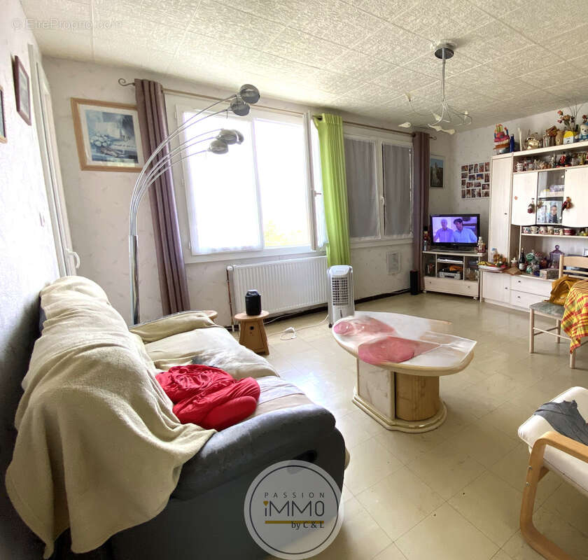 Appartement à CHATEAU-ARNOUX-SAINT-AUBAN