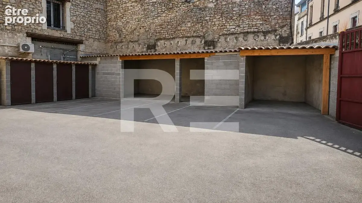 Ensemble immobilier pour professionnel de 400m2 en centre ville de nimes - photo 12
