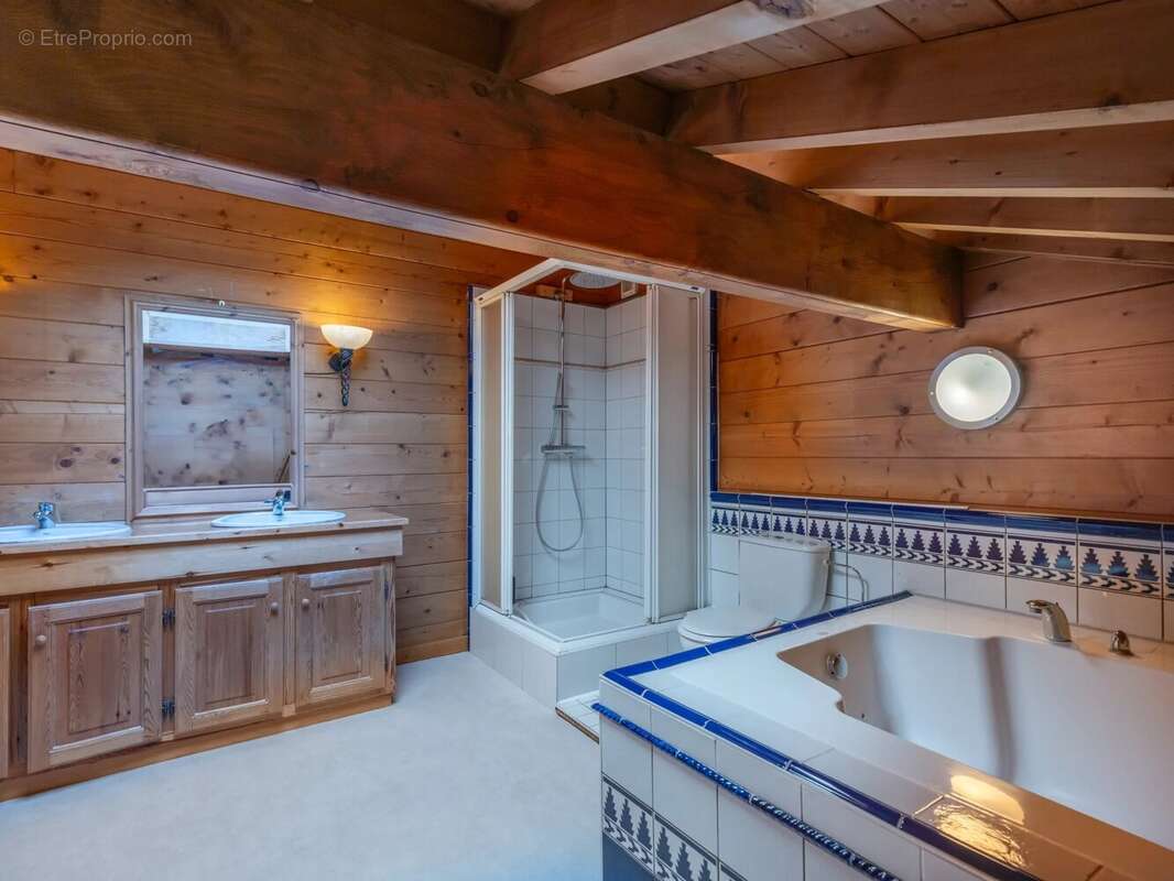 Maison à CHATEL