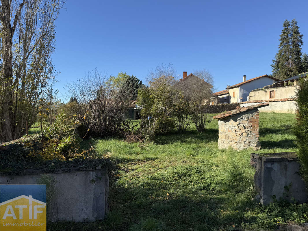 Maison à SAINT-PAUL-DE-VEZELIN