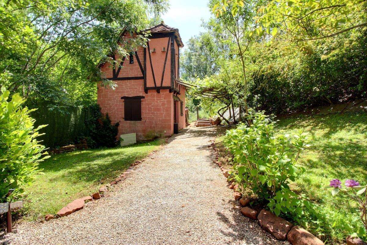 Collonges La Rouge (19) : Moulin historique du 17° avec gîte indépendant - Rentabilité & charme en Corrèze ! EXCLUSIVITE - photo 14