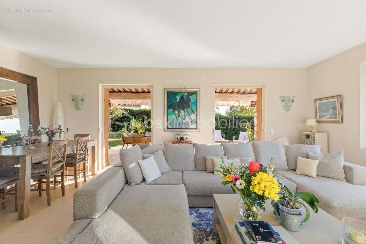 Maison à LA COLLE-SUR-LOUP