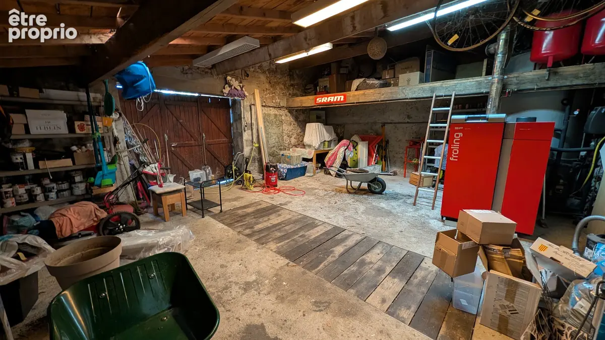 Maison en pierre parfaitement rénové de 177 m2 / F5 - photo 17