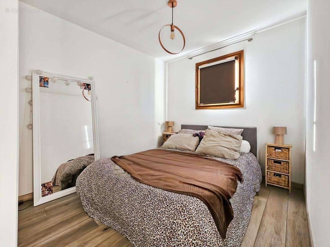 Appartement à UZES