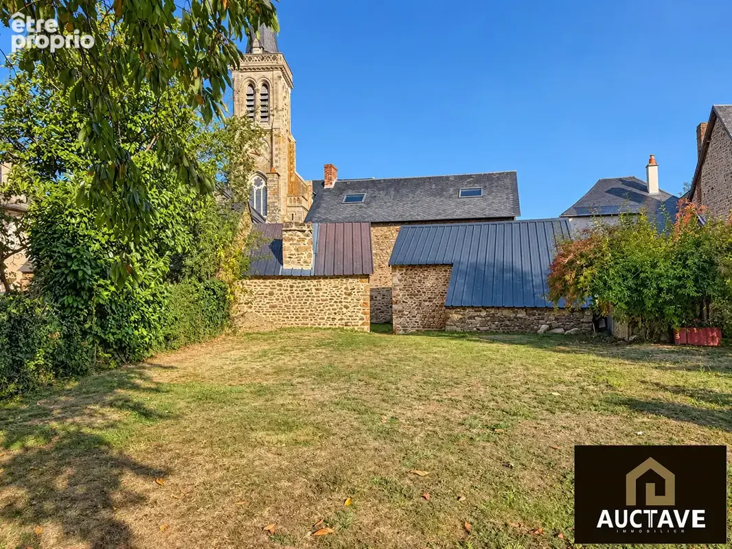 Maison en pierre avec 3 chambres, jardin et dépendances - photo 3