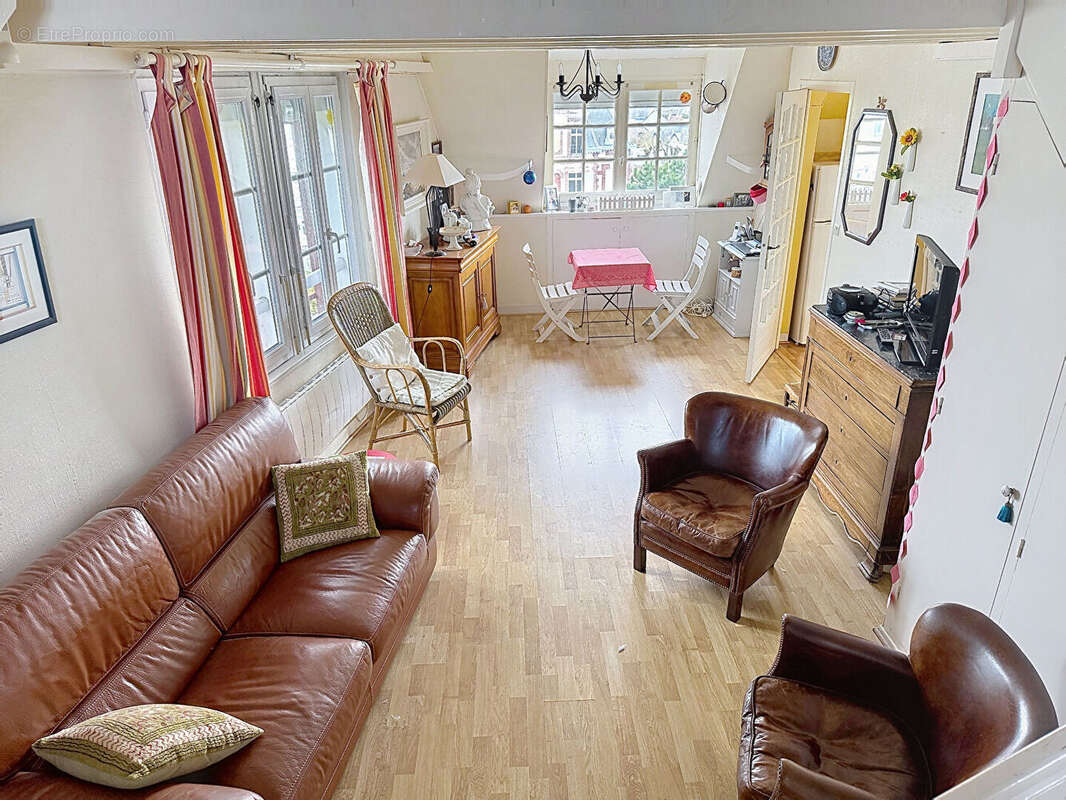 Appartement à CABOURG