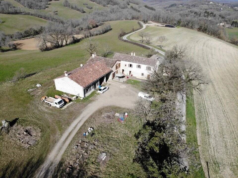Maison à SAINT-ANTONIN-NOBLE-VAL