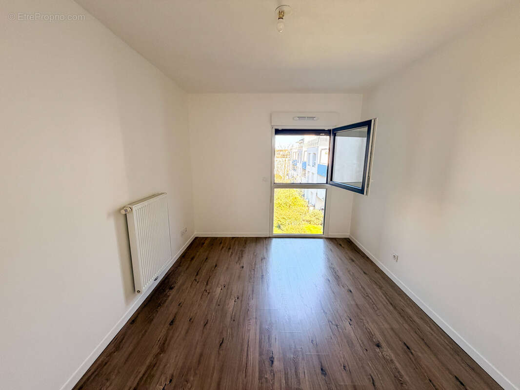 Appartement T2 avec balcon et parking   Résidence récente - photo 7