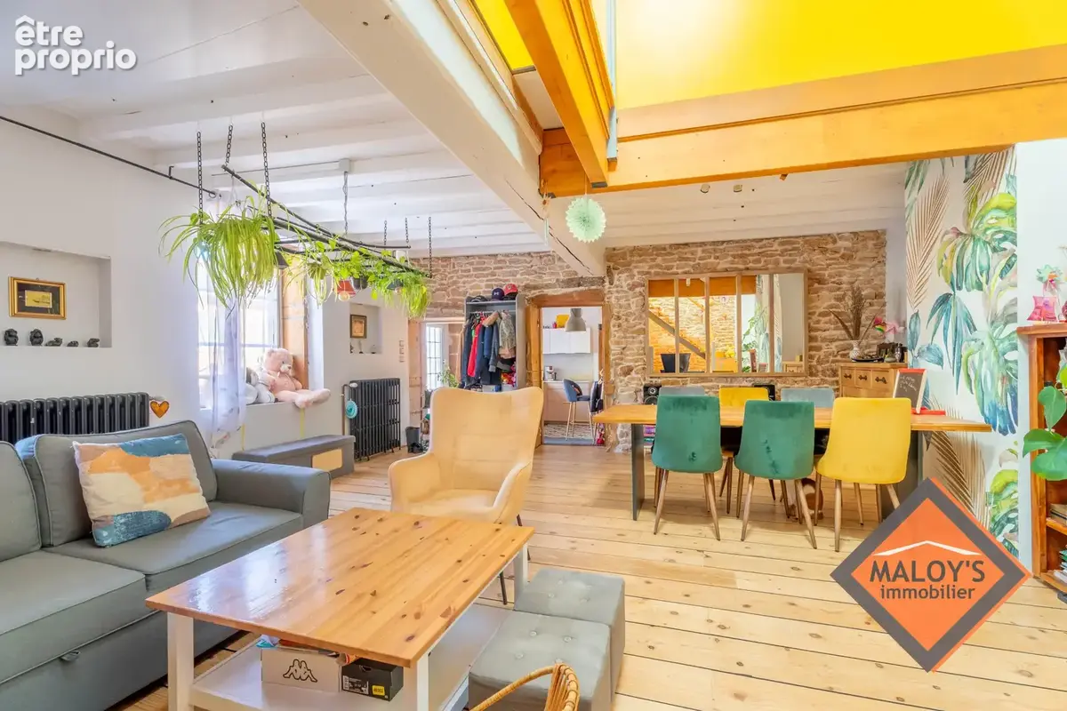 Photo Maison à Charnay au prix de 399 000€