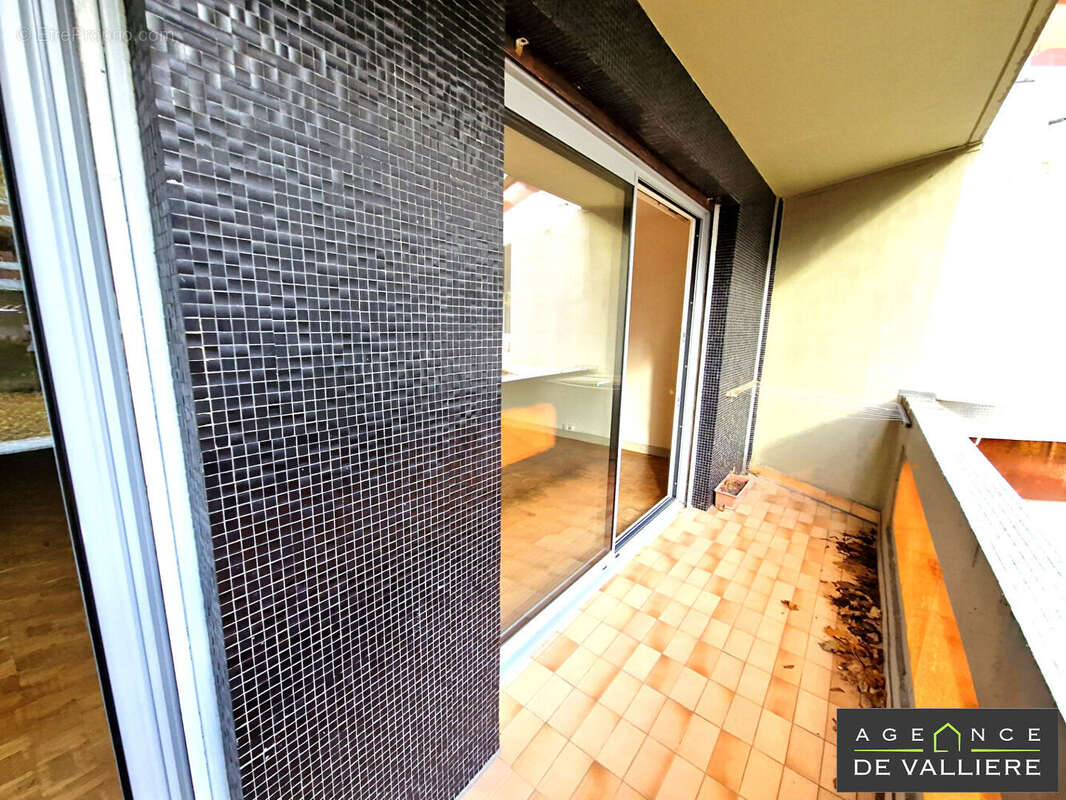 Appartement 67 m² à Nanterre  - photo 7