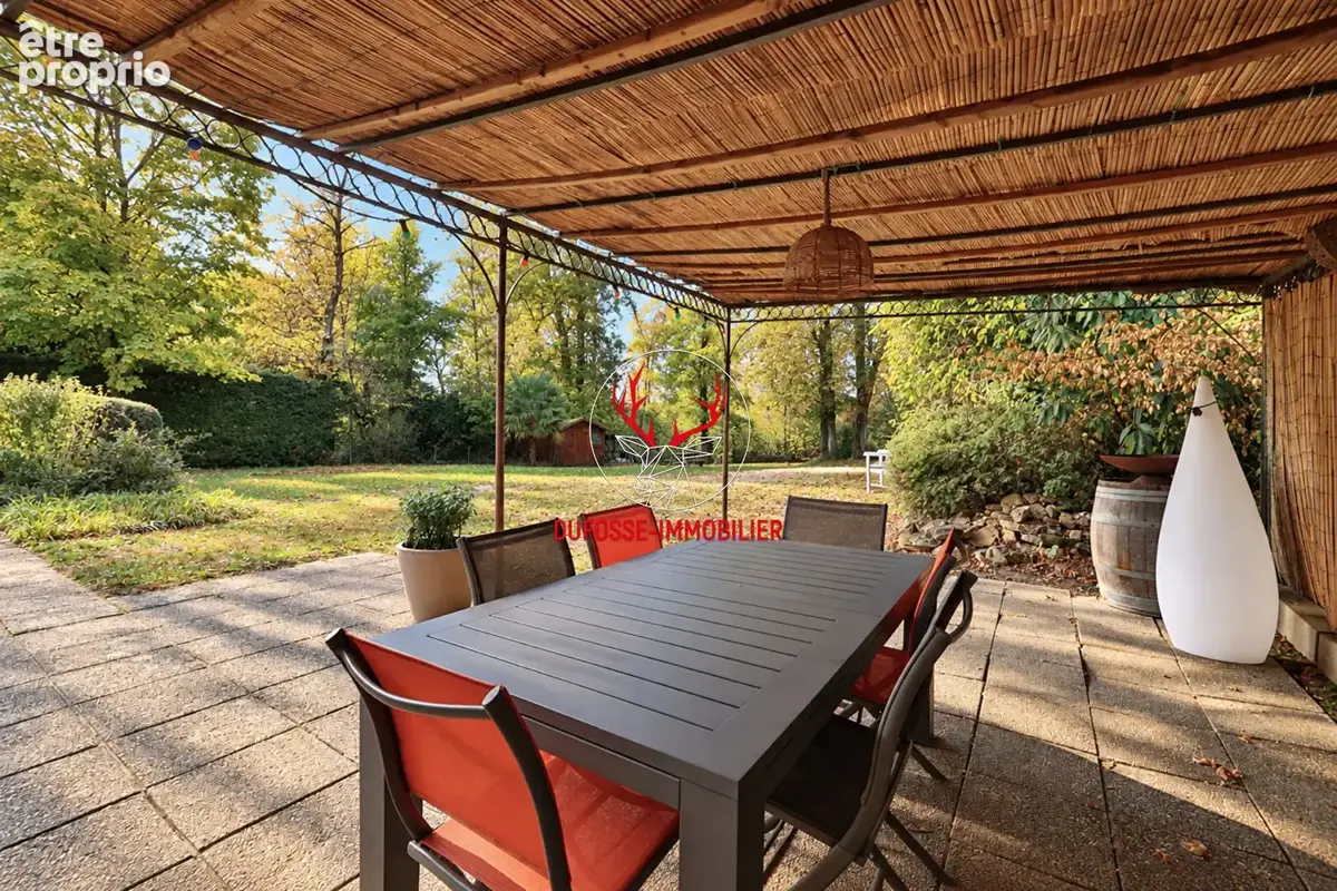 Maison Lissieu 6 pièce(s)  240 m2 - photo 3