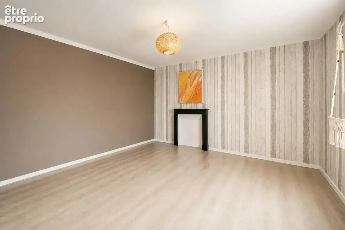 Maison avec dépendance sur 6000m2 de terrain - photo 10