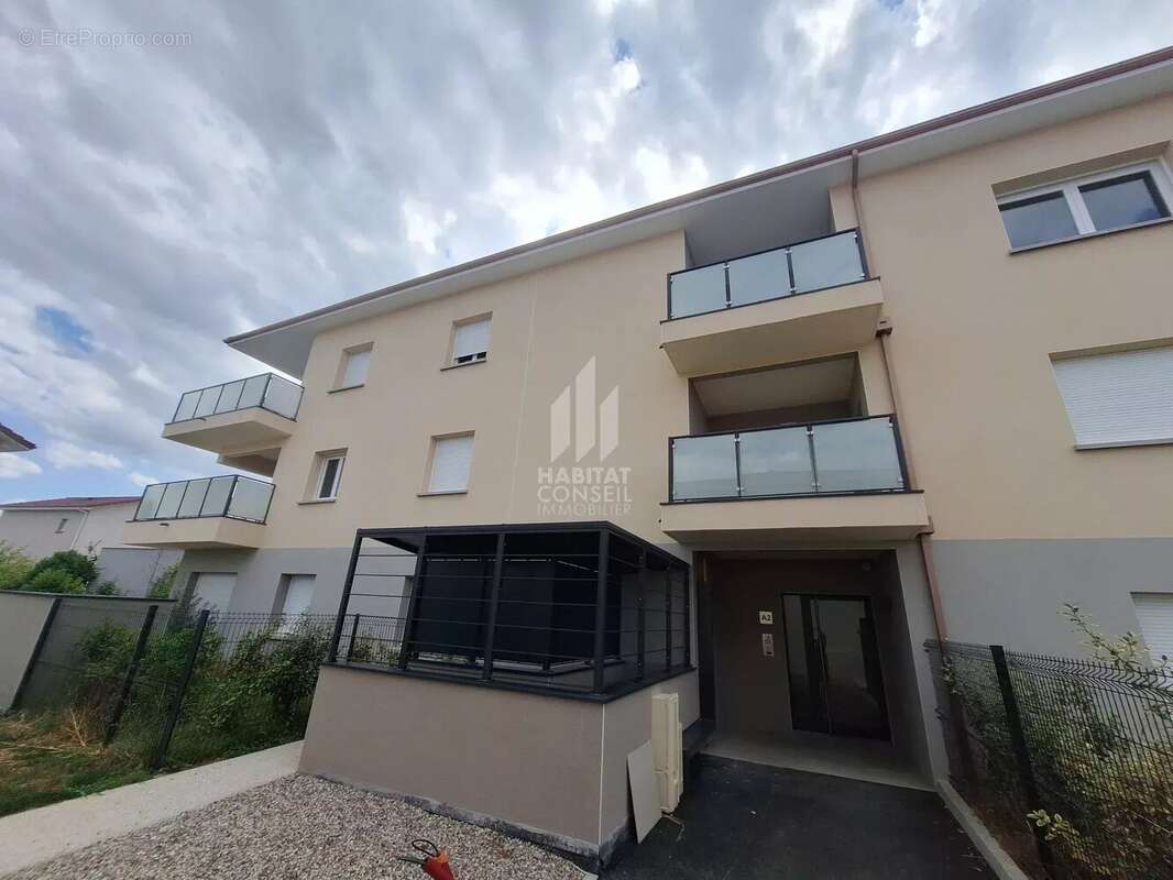 Appartement à BOURGOIN-JALLIEU