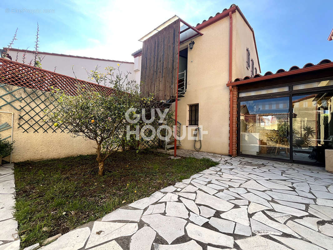 Maison à BAGES