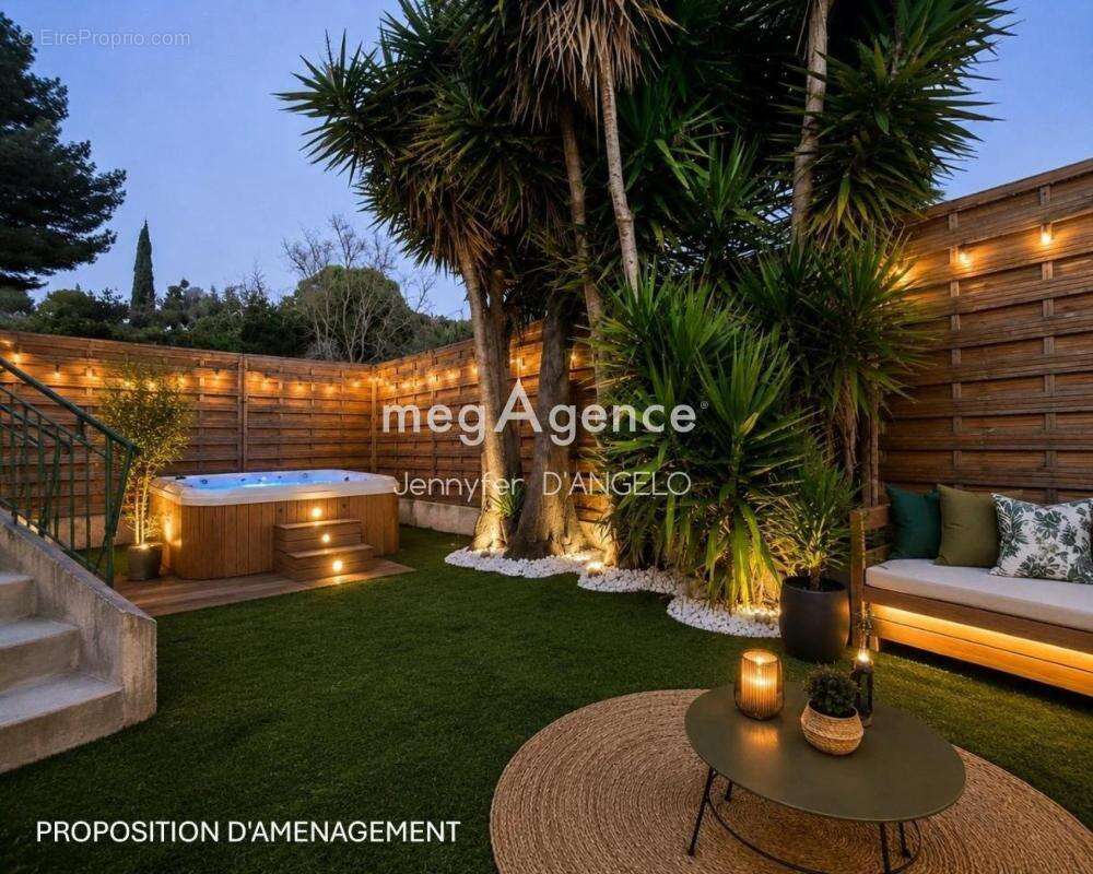 Appartement à SANARY-SUR-MER