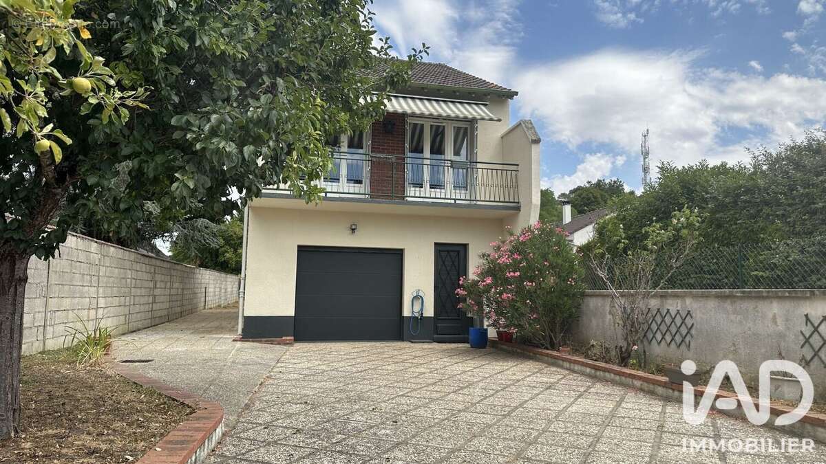 Maison 112 m² à Nemours  - photo 3
