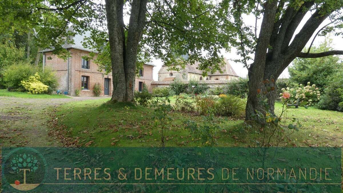 Maison à AUVILLIERS