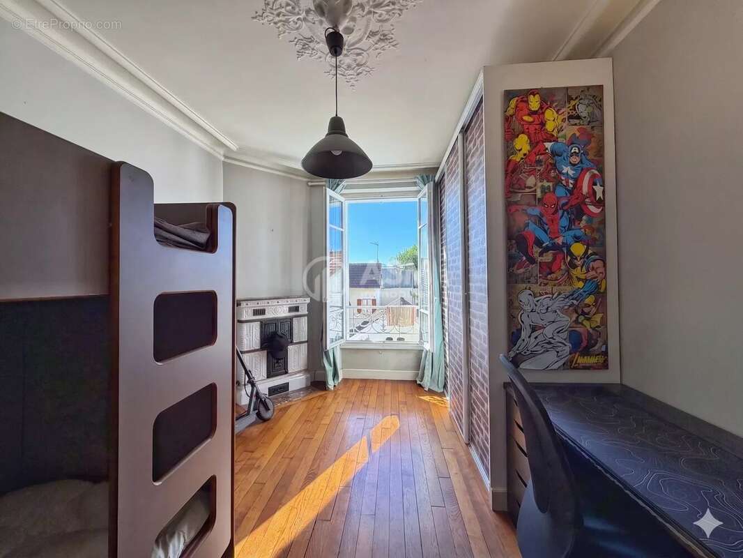 Appartement à BOIS-COLOMBES
