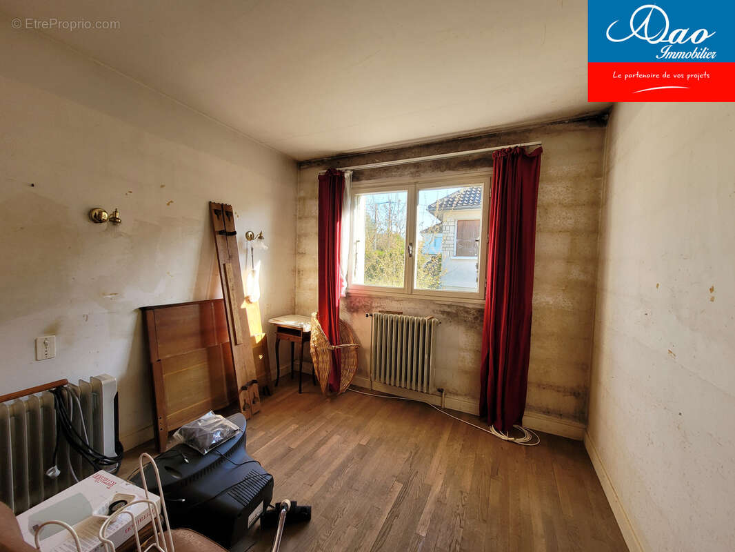 Maison à AIX-EN-OTHE